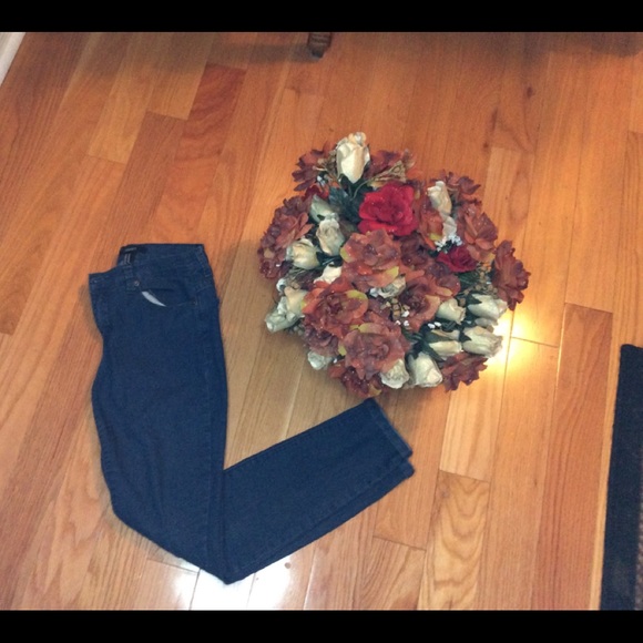 Jeans... - Picture 14 of 14